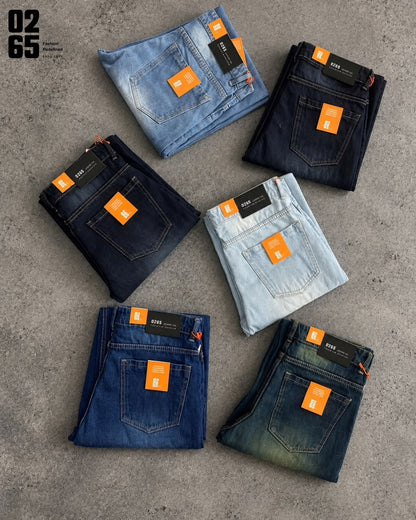 0265 Straight Fit Jeans | Non-Lycra | Whisker & Washed | Length 40.5 | Bottom Width 18"